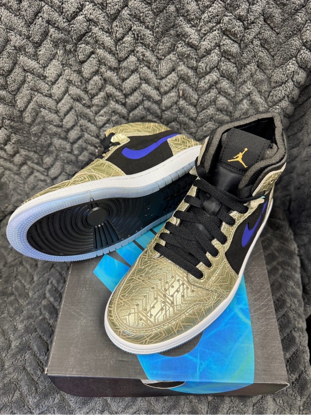 Jordan 1 High Zoom Air CMFT Gold Laser